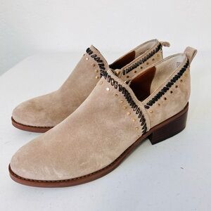 Latigo Western Dallis Ankle Bootie 7.5